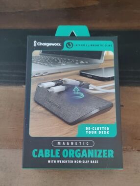ChargeworksMagnetic Cable Organizer - Gray